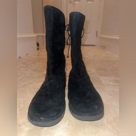 UGG Tasman Black Boots - Picture 3 of 4